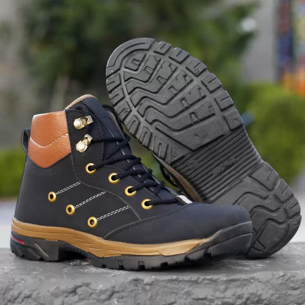 Stylish men's casual boots with lace-up closure and lightweight design