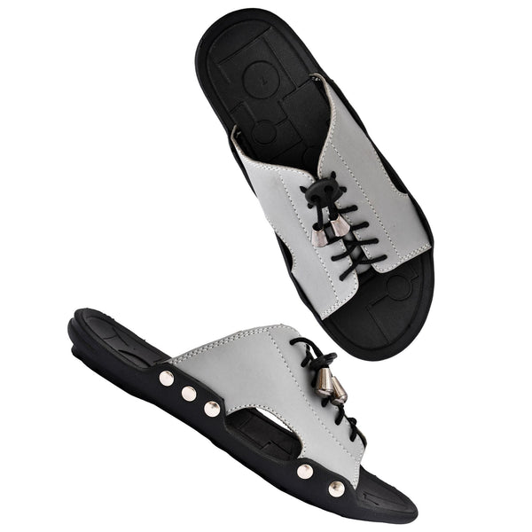 Men's slip-on slippers with a durable sole.